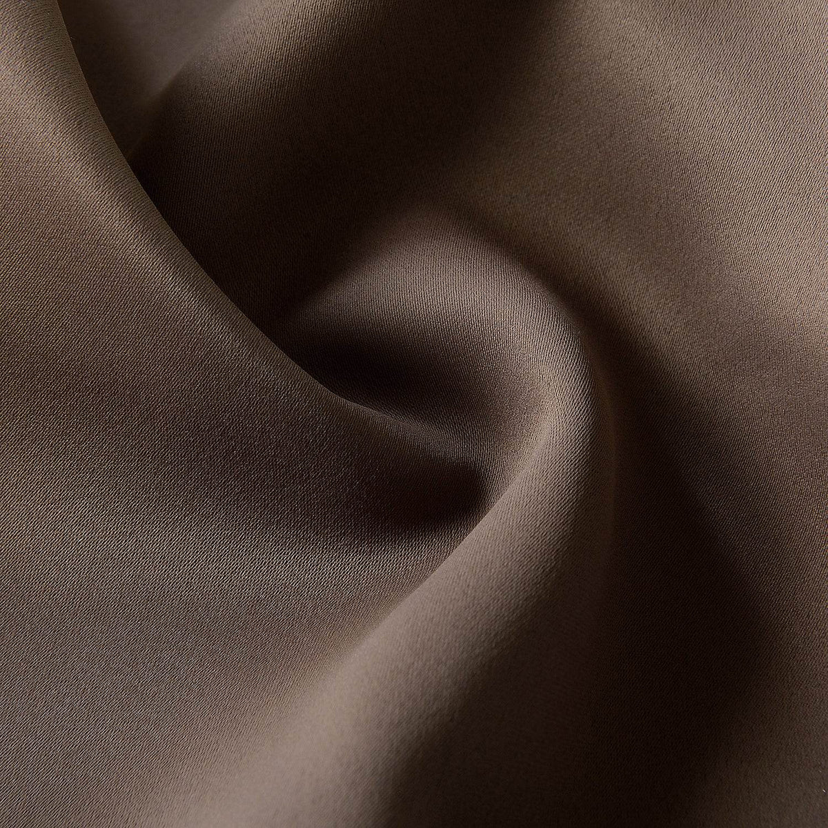 #Brown-Rose - Cololeaf