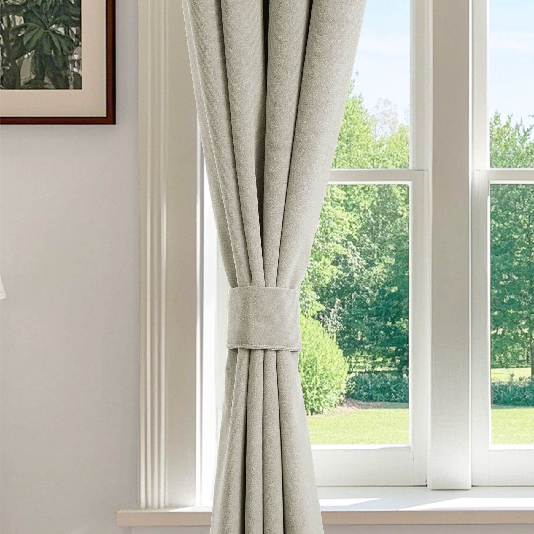 223 Premium 100% Blackout Velvet Drape 280gsm Pinch Pleat - Cololeaf