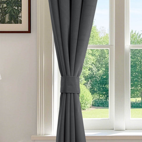223 Premium 100% Blackout Velvet Drape 280gsm Pinch Pleat - Cololeaf
