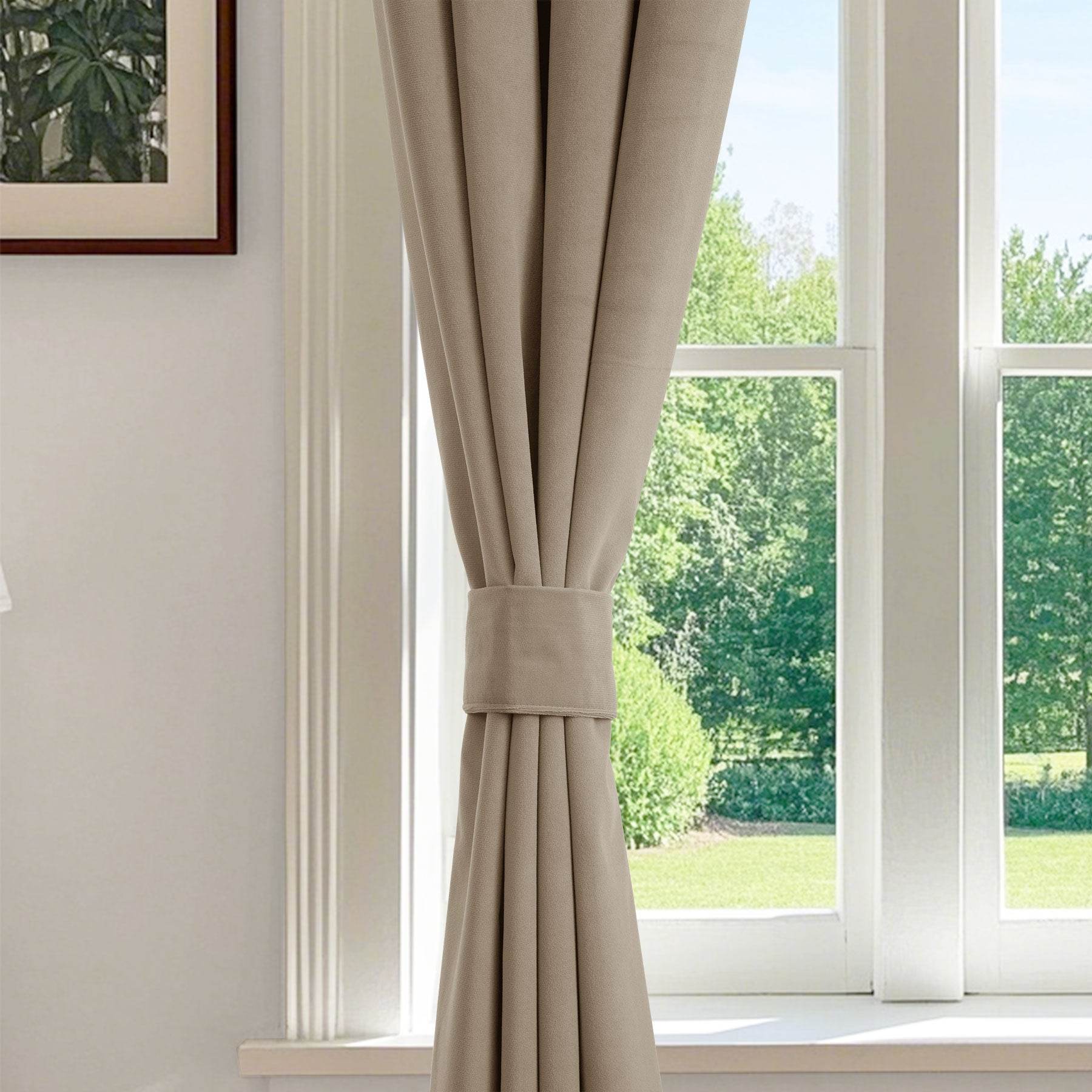 223 Soft Velvet Drape 100% Blackout for Home Theater - Cololeaf