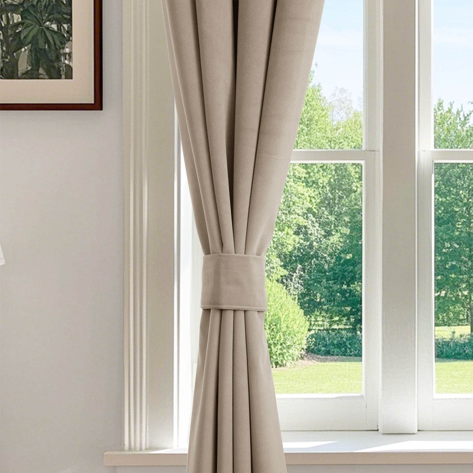 223 Soft Velvet Drape 100% Blackout for Home Theater - Cololeaf