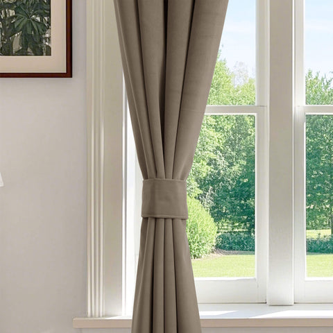 223 extralanger 100 % verdunkelnder Samtvorhang, 280 g/m² leichter Polyester, mit Ösen, 1 Paneel